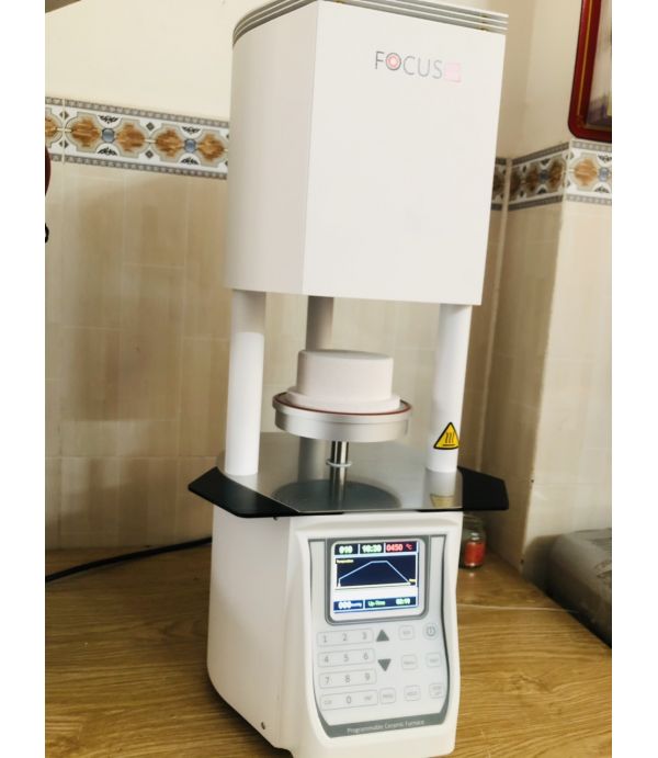 Lò Nướng Sứ Focus 4010 mẫu mới 2021