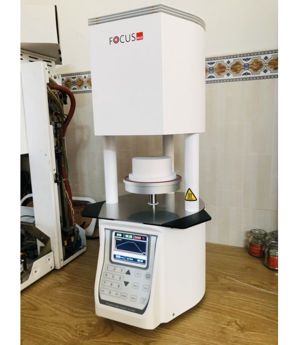 Lò Nướng Sứ Focus 4010 mẫu mới 2021
